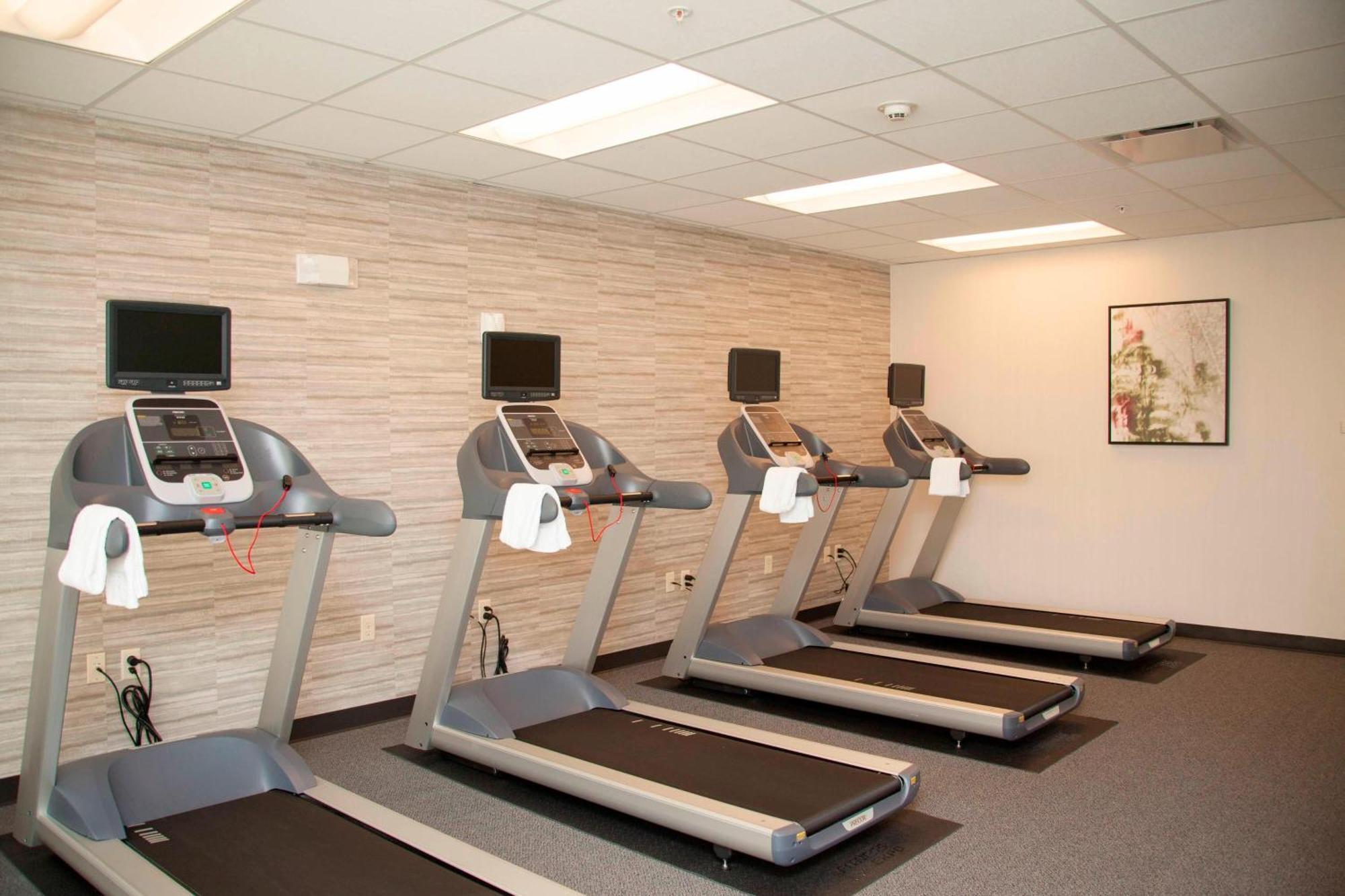 Courtyard By Marriott Houston City Place Spring Ngoại thất bức ảnh