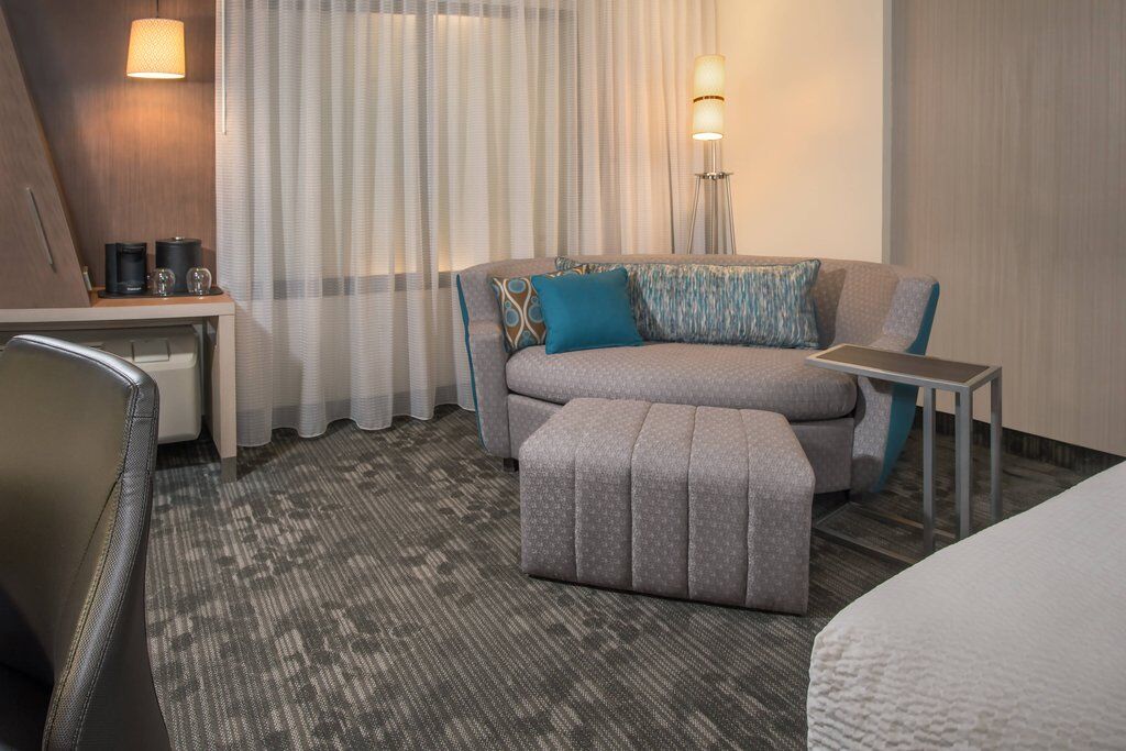 Courtyard By Marriott Houston City Place Spring Ngoại thất bức ảnh